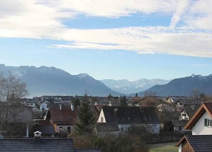 In Murnau With Swimming Pool Nyaraló